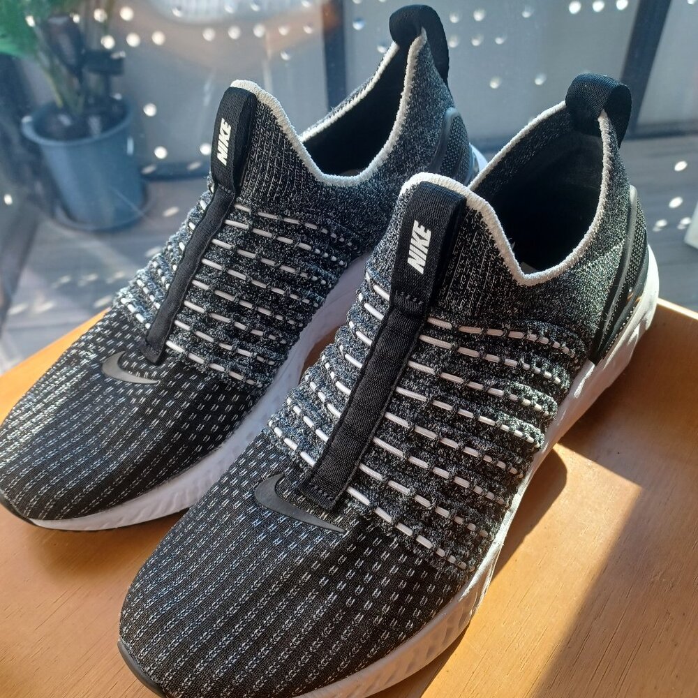 Nike Shoes Size 8